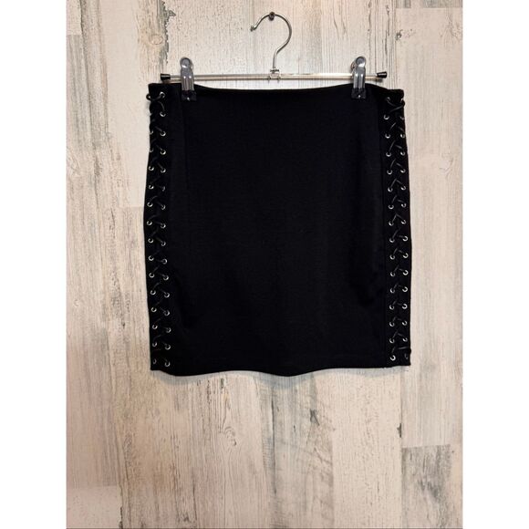 Forever 21 Black Lace-Up Mini Skirt | Side Corset Detail Bodycon Skirt Size Medi - Picture 6 of 9